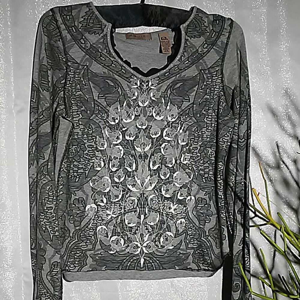 i,e, petite shirt